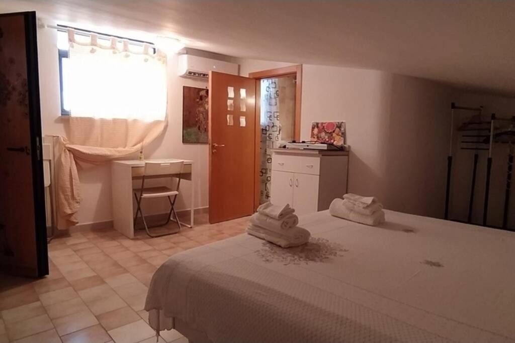 Via Pisa 20 Mansarda Apartman Bari Kültér fotó