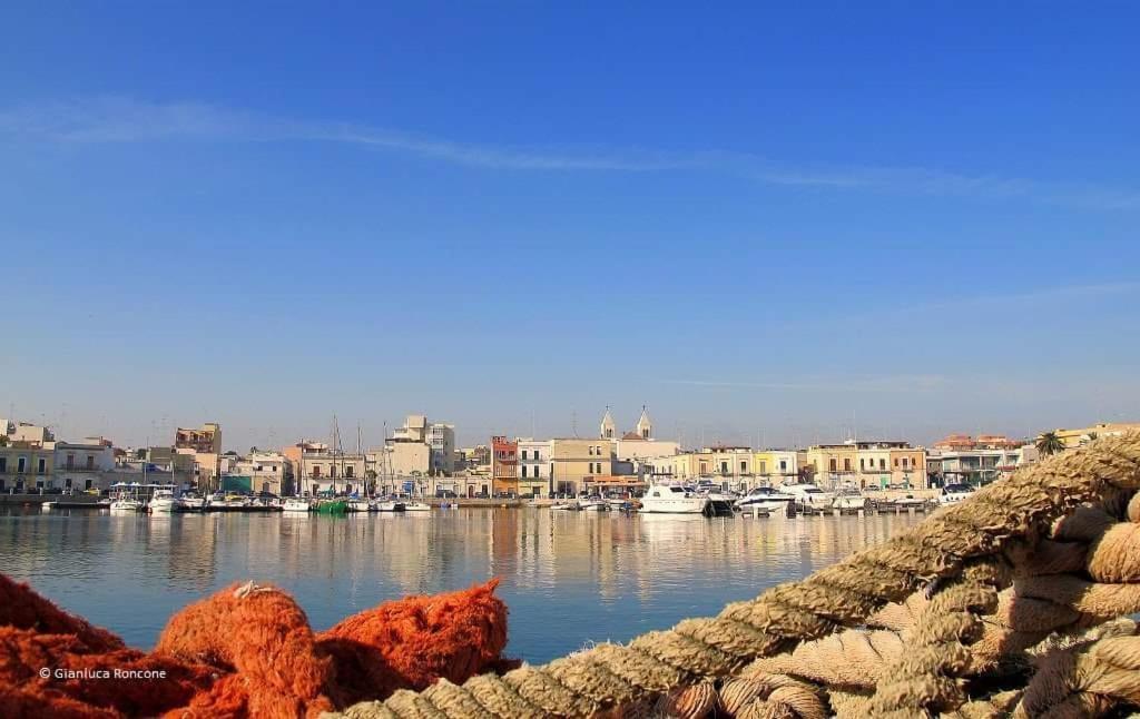 Via Pisa 20 Mansarda Apartman Bari Kültér fotó
